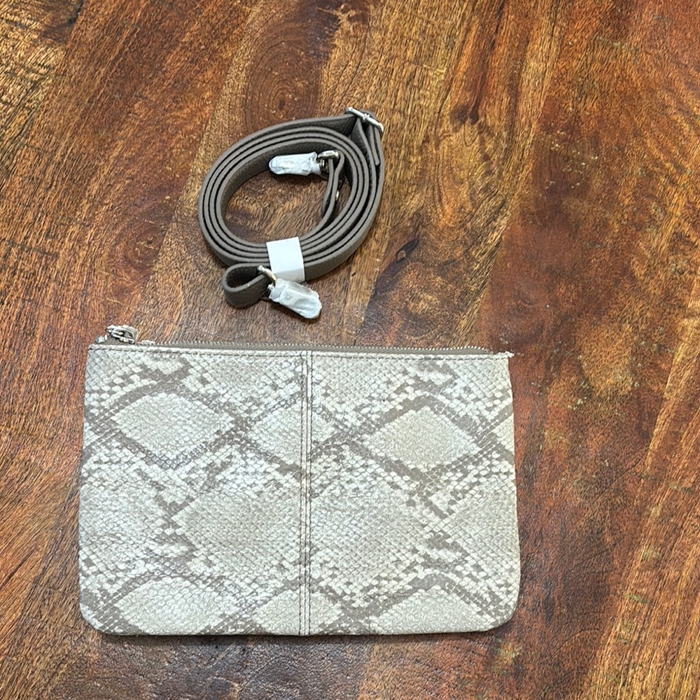 NWOT Jewell Crossbody/Clutch by thirty-one